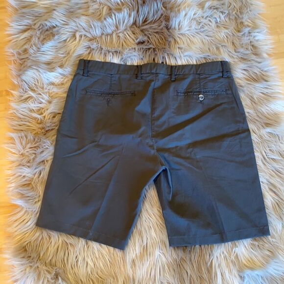 Europann grey shorts - Picture 2 of 4